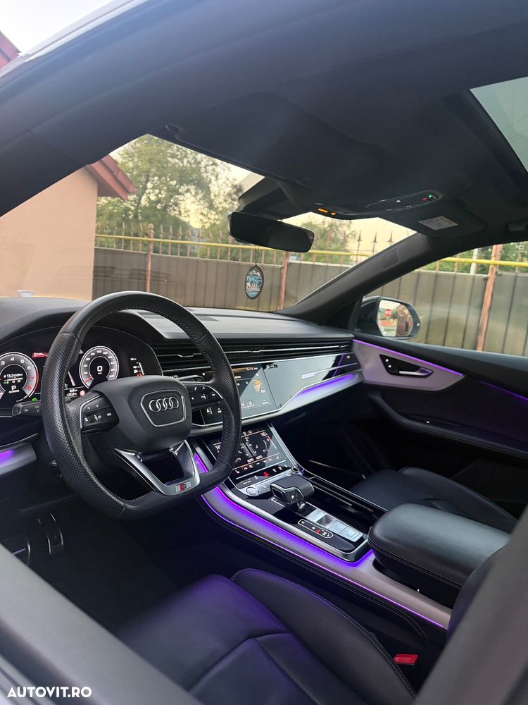 Audi Q8 3.0 55 TFSI e quattro Tiptronic - 5