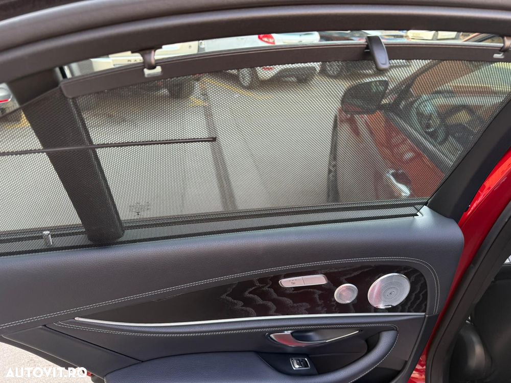 Mercedes-Benz E 200 4MATIC Aut. - 15