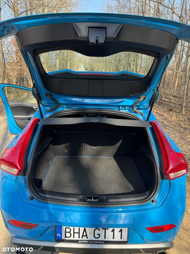 Volvo V40 D3 Geartronic Momentum - 22