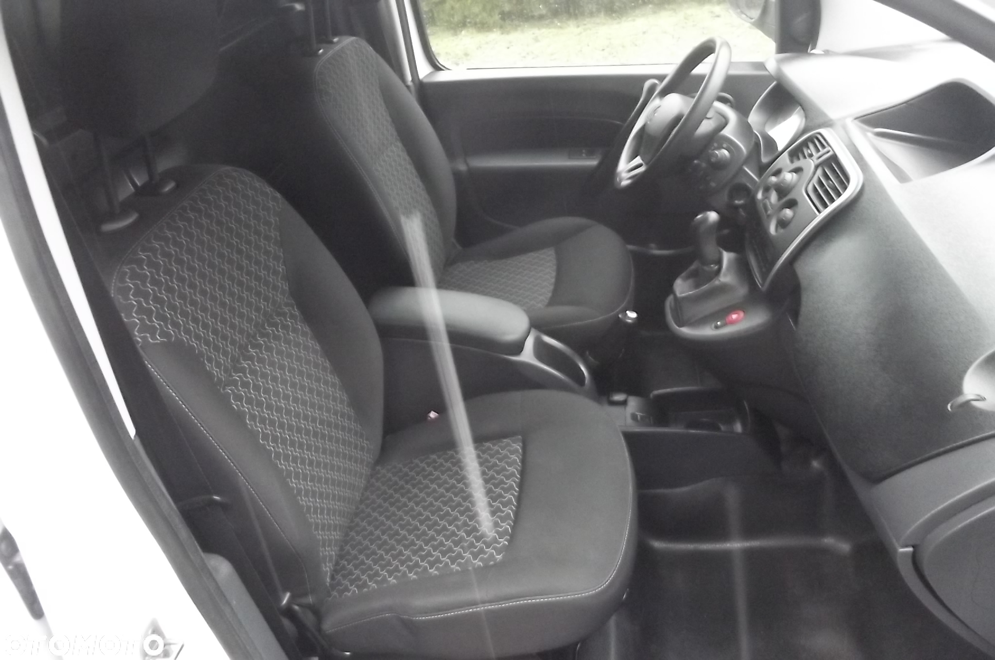 Renault KANGOO - 7