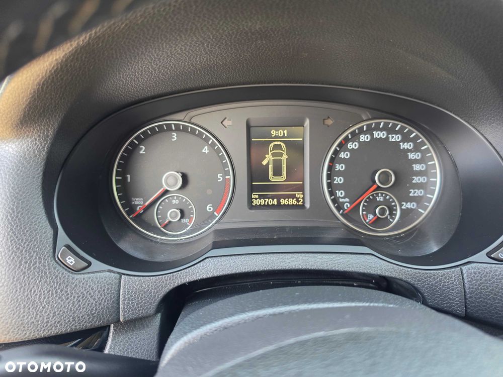 Volkswagen Sharan - 4