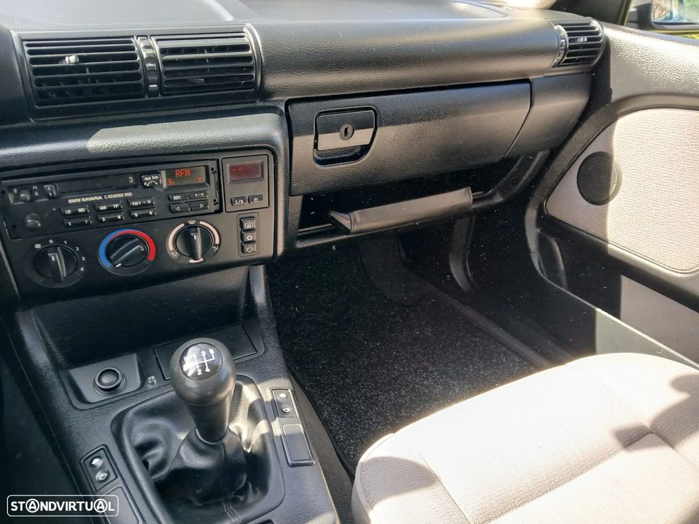 BMW 318 ti Compact - 13