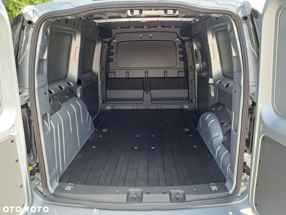 Volkswagen Caddy - 11