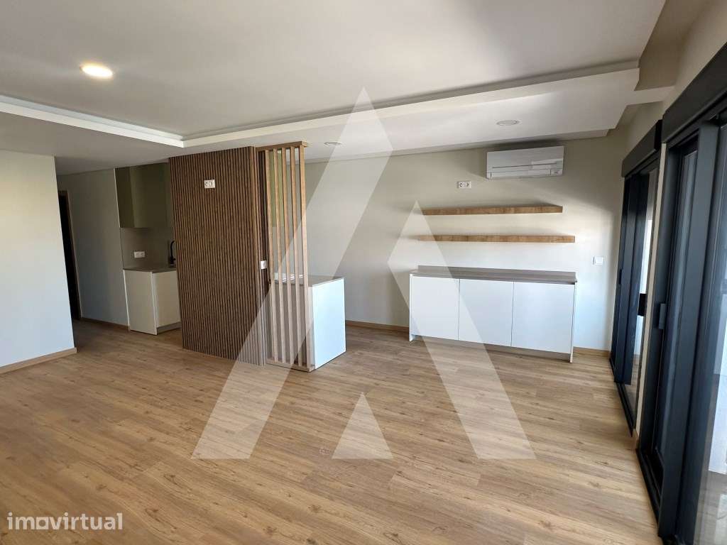 Apartamento T2 para arrendar, no Bairro do Liceu em Aveiro! - Grande imagem: 2/24
