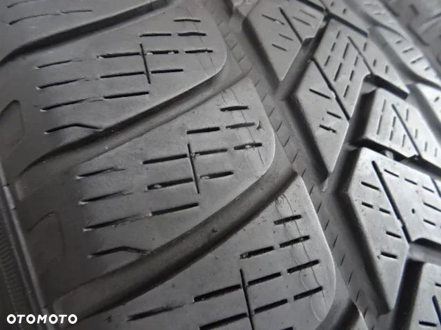 215/65/R17 99H PIRELLI WINTER SCORPION - 3
