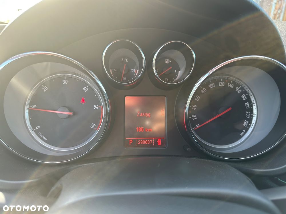 Opel Insignia 2.0 CDTI Sport - 9