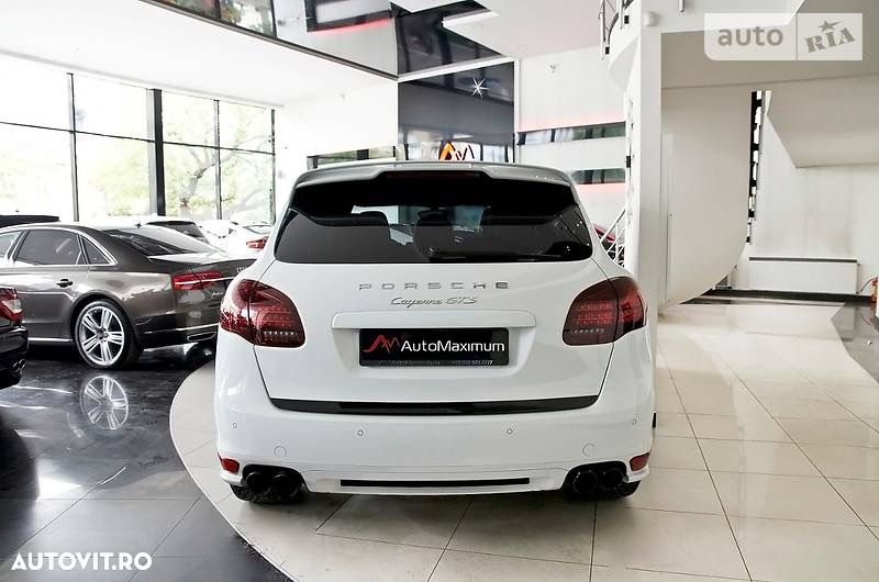 Porsche Cayenne 4.8 GTS - 3