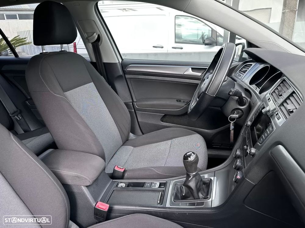 VW Golf Variant 1.6 TDi Highline - 45