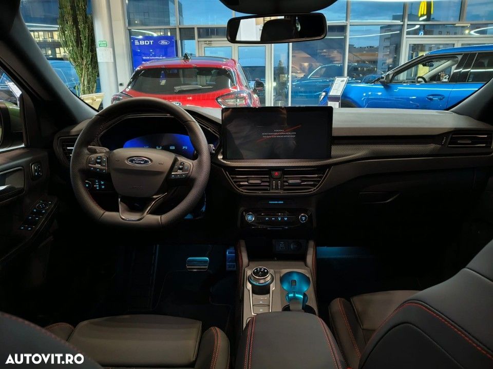 Ford Kuga - 4