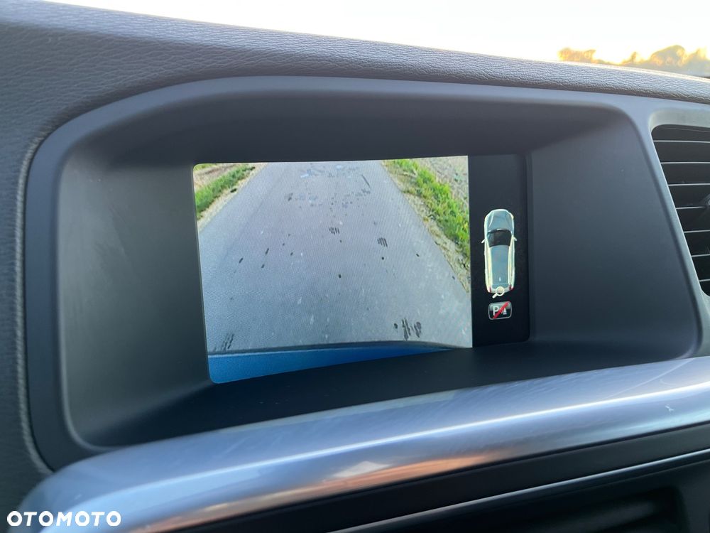 Volvo V60 D3 Drive-E Summum - 28