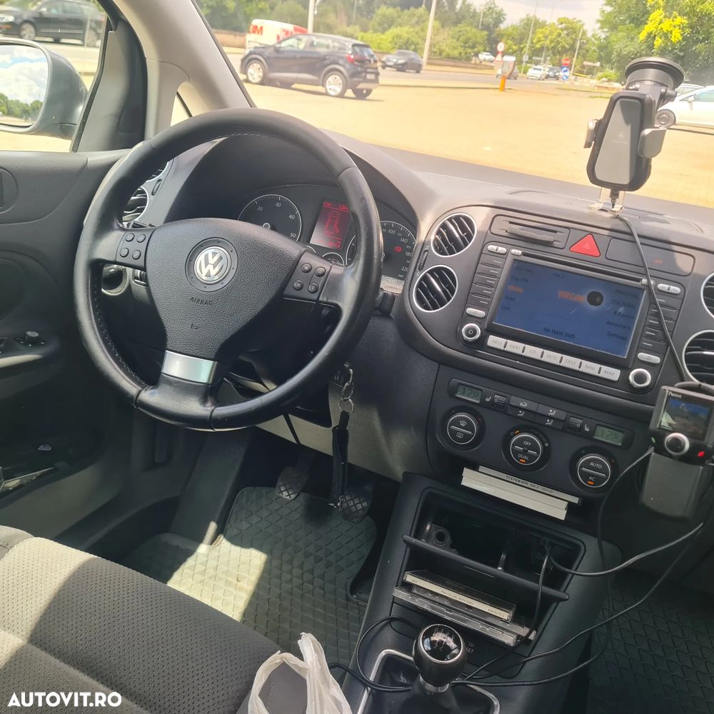 Volkswagen Golf Plus - 13