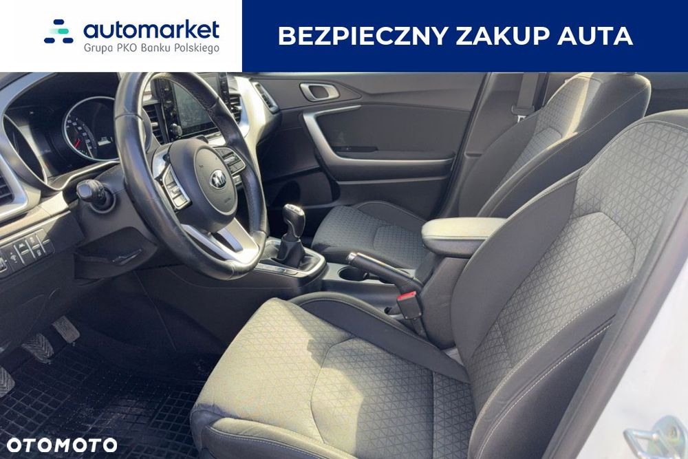 Kia Ceed 1.6 CRDi SCR M - 10