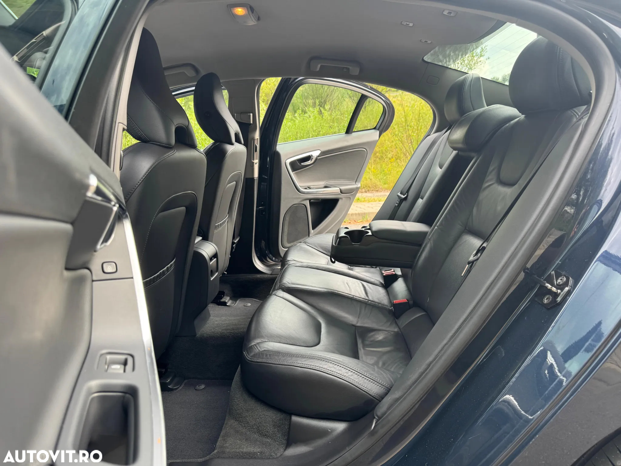 Volvo S60 D2 Powershift Summum - 30