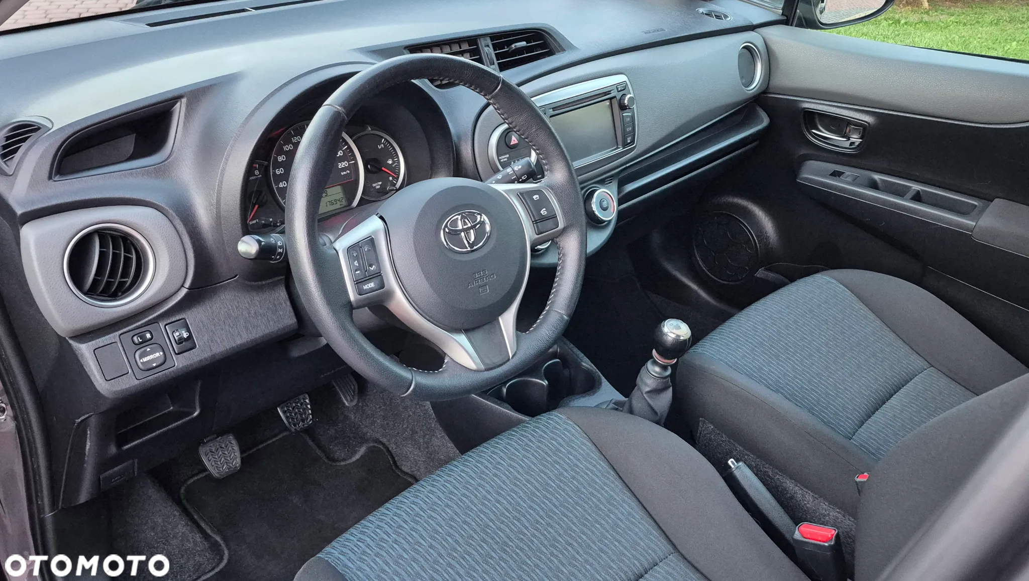 Toyota Yaris 1.33 Life - 8