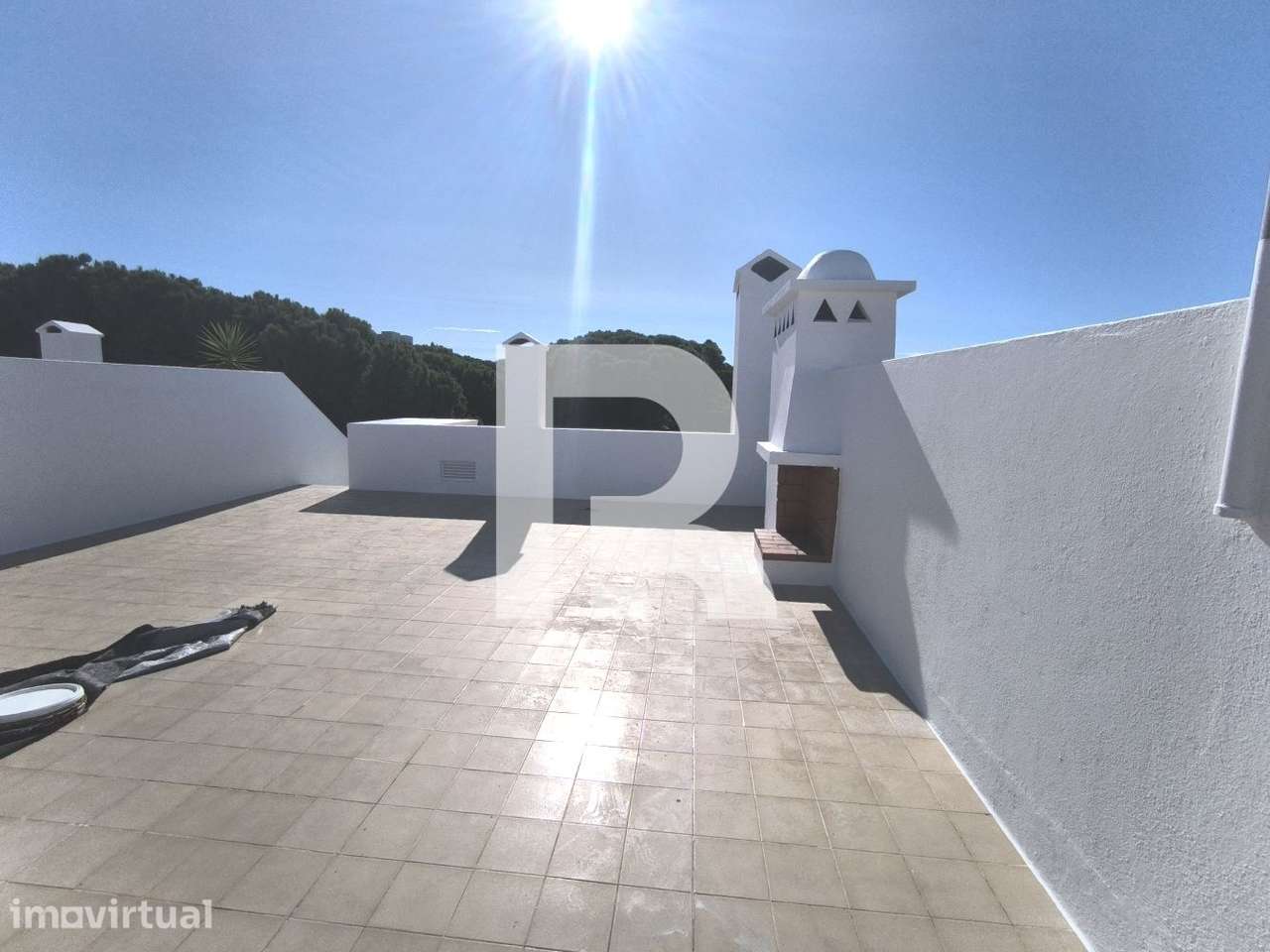 Apartamento T2 com Terraço em Albufeira - Grande imagem: 2/37