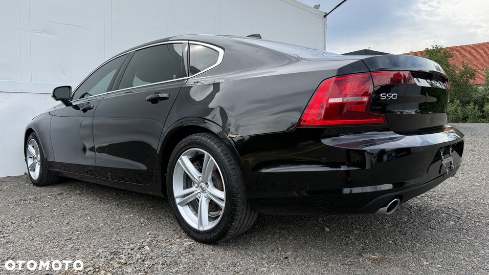 Volvo S90 T5 Momentum - 9