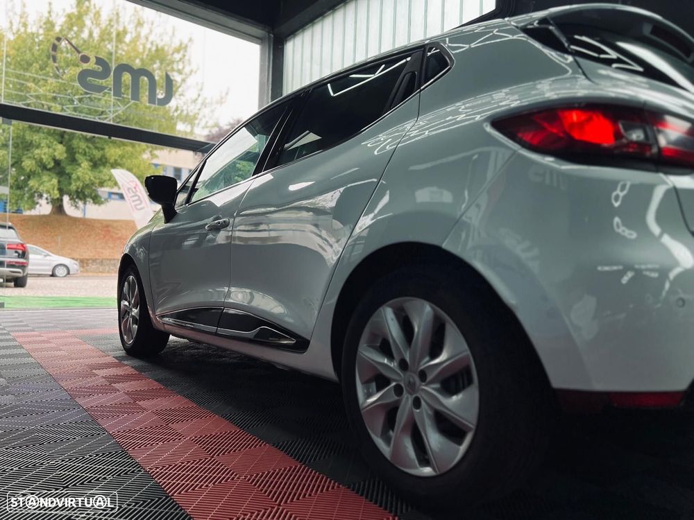 Renault Clio 1.5 dCi Comfort - 9