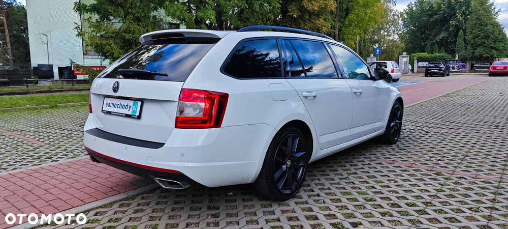 Skoda Octavia 2.0 TDI RS Challenge DSG - 13