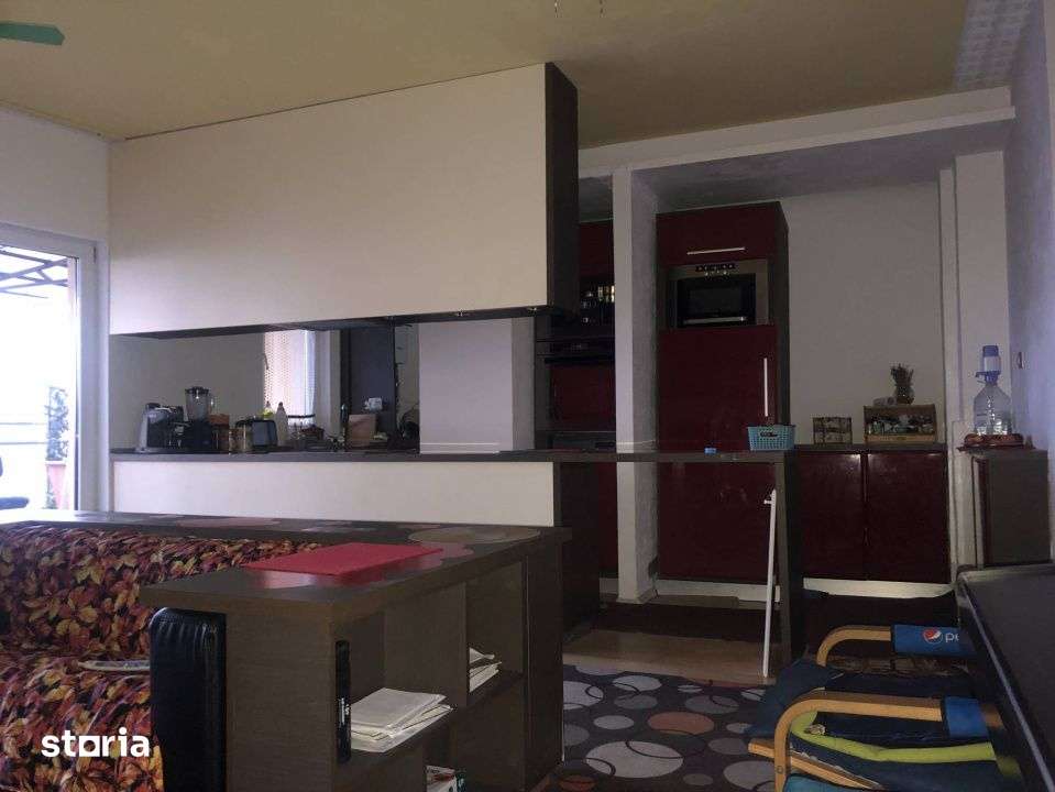 Apartament 3 camere, 79mp, 2 terase, zona Observatorului — fotografia 3