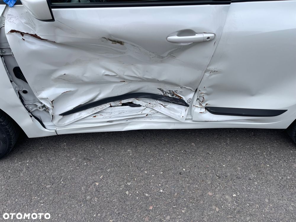 Suzuki Swift 1.2 Dualjet Club - 8