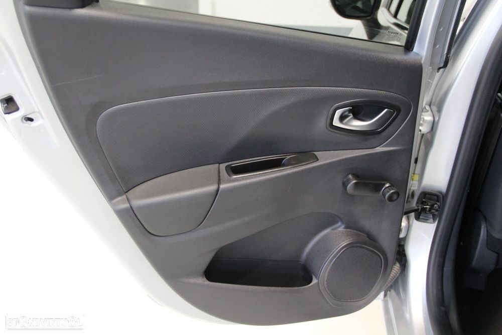 Renault Clio Sport Tourer 0.9 TCe Limited - 27