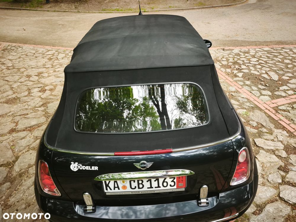 MINI Cooper Sidewalk - 17