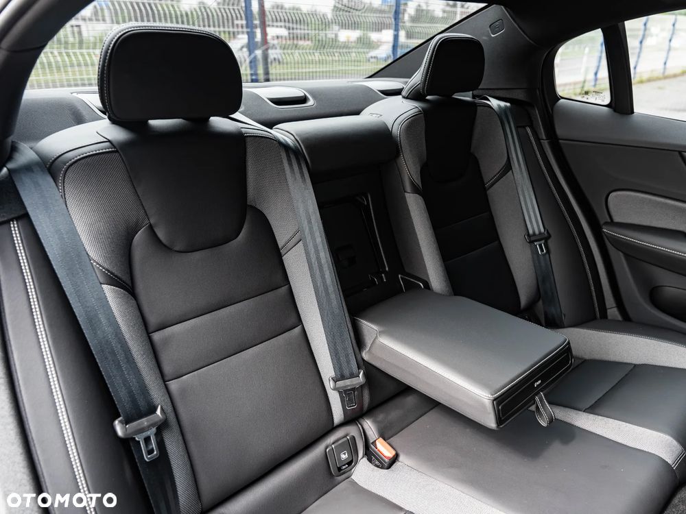 Volvo S60 - 26