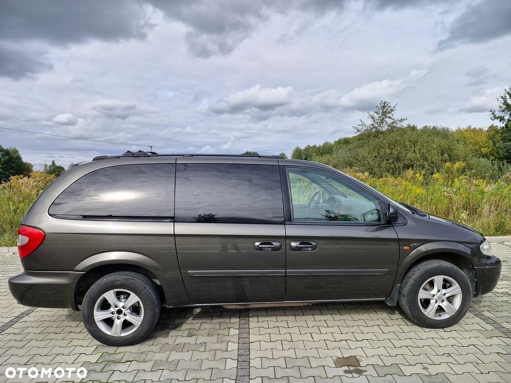 Chrysler Grand Voyager 2.8 CRD LX S&G - 10