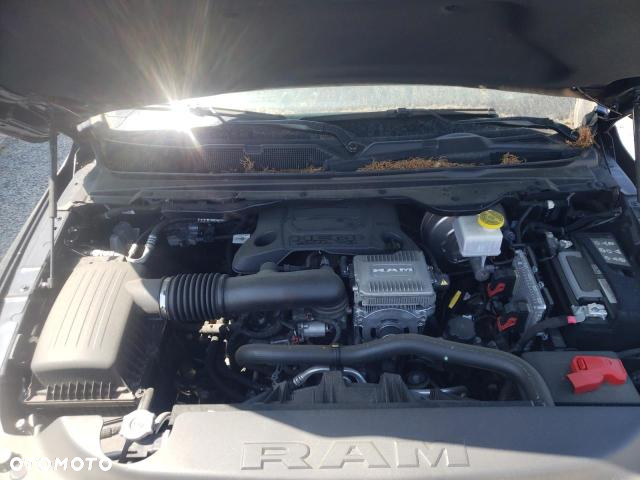 RAM 1500 - 7