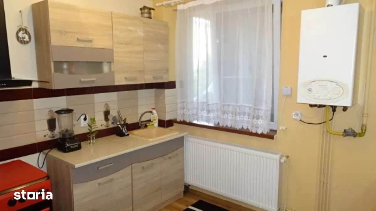 De inchiriat apartament 2 camere,ultracentral,etajul 1 - Imagine principală: 4/14