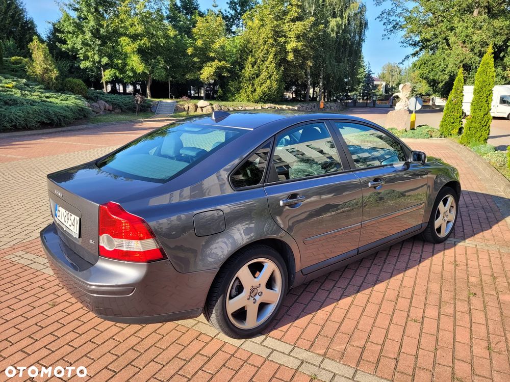 Volvo S40 2.4 Momentum - 4