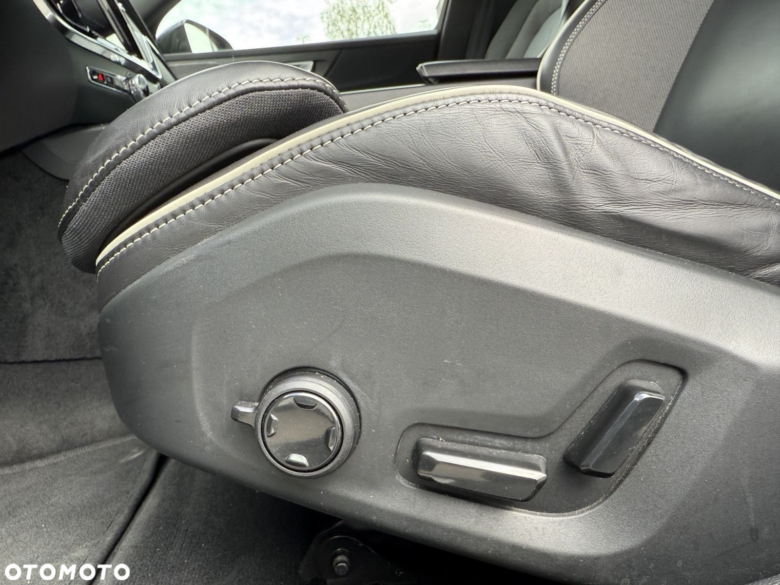 Volvo S60 - 14