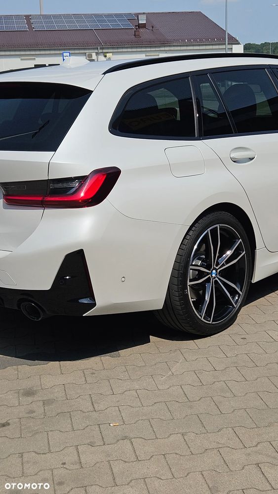 BMW Seria 3 320d xDrive mHEV M Sport - 13