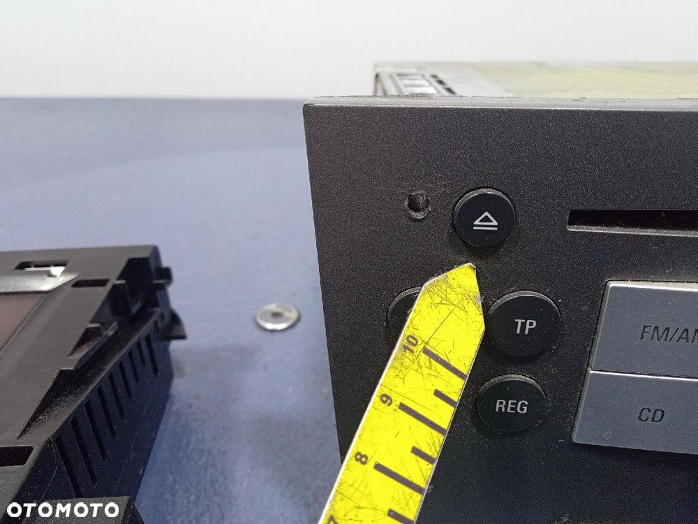OPEL ZAFIRA B ASTRA H RADIO FABRYCZNE CD30 WYŚWIETLACZ 13190856 - 9