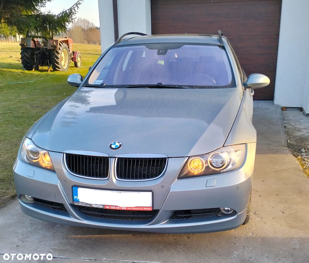 BMW Seria 3 320d - 3