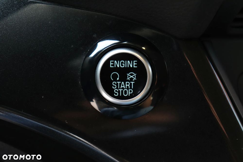 Ford Kuga 2.0 TDCi 2x4 Titanium - 23