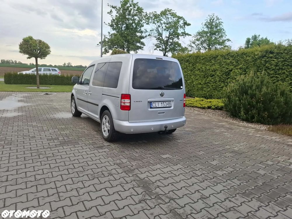 Volkswagen Caddy - 10