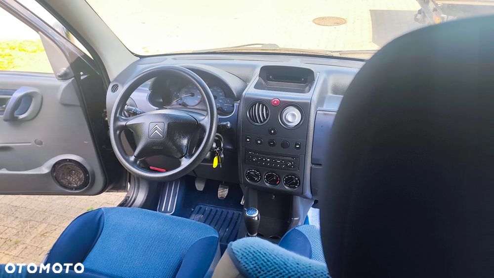 Citroën Berlingo 1.6i Pakiet Plus - 23