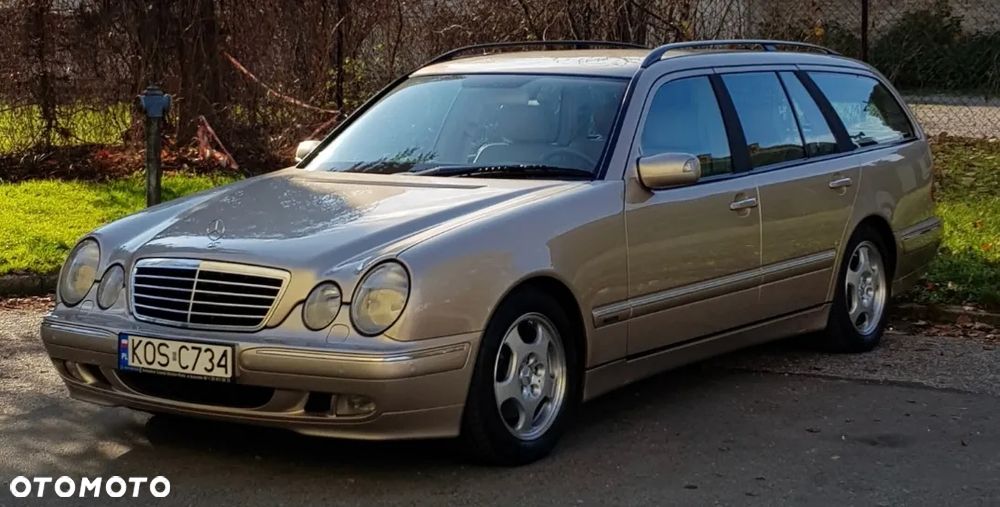 Mercedes-Benz Klasa E 320 T Avantgarde - 1