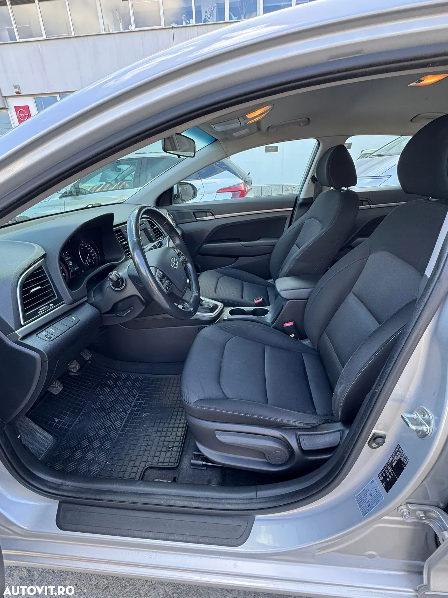 Hyundai Elantra 1.6 MPi Highway - 8