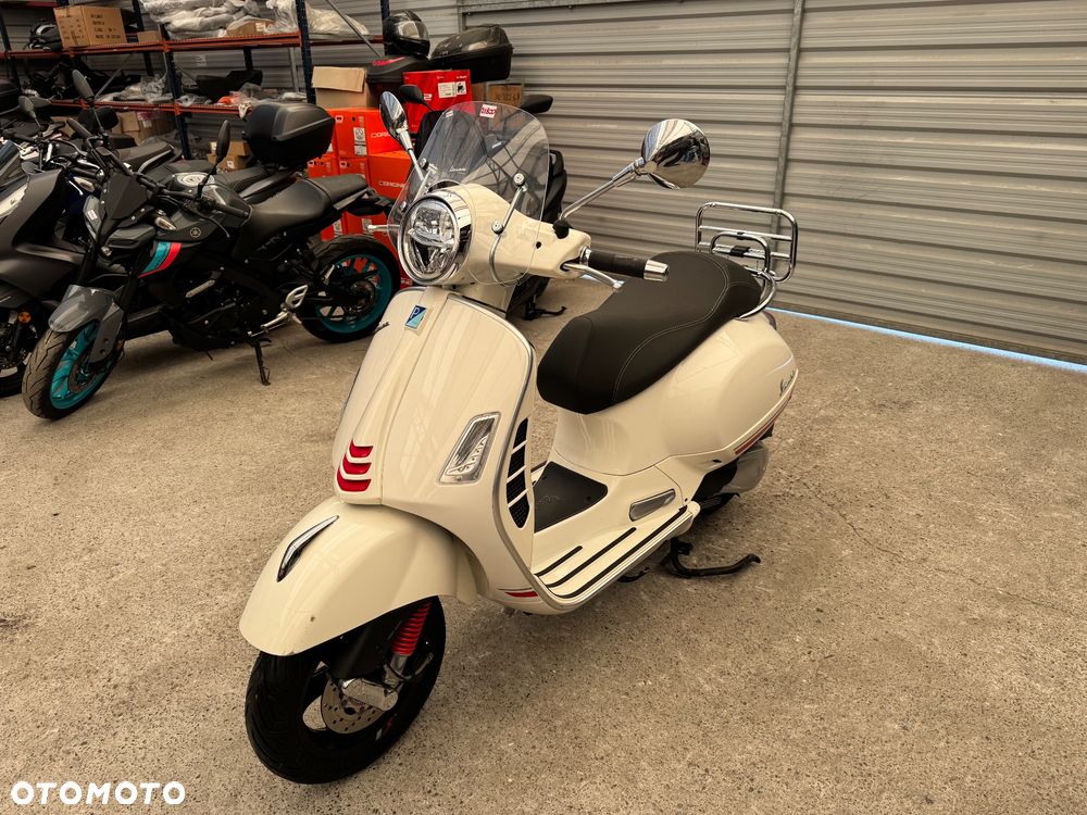 Vespa GTS - 3