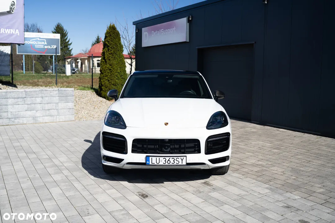 Porsche Cayenne Coupe Platinum Edition - 2