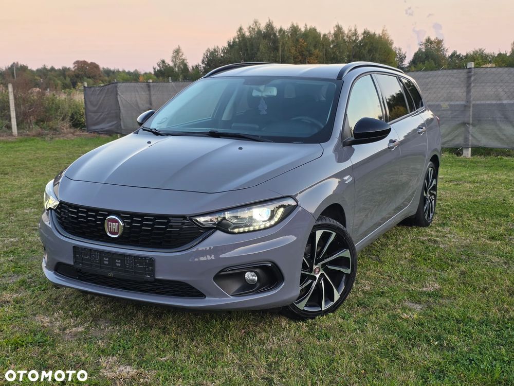 Fiat Tipo 1.4 T-Jet S-Design - 1