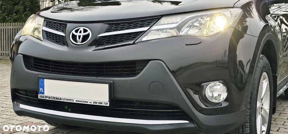 Toyota RAV4 2.2 D-CAT Premium - 15