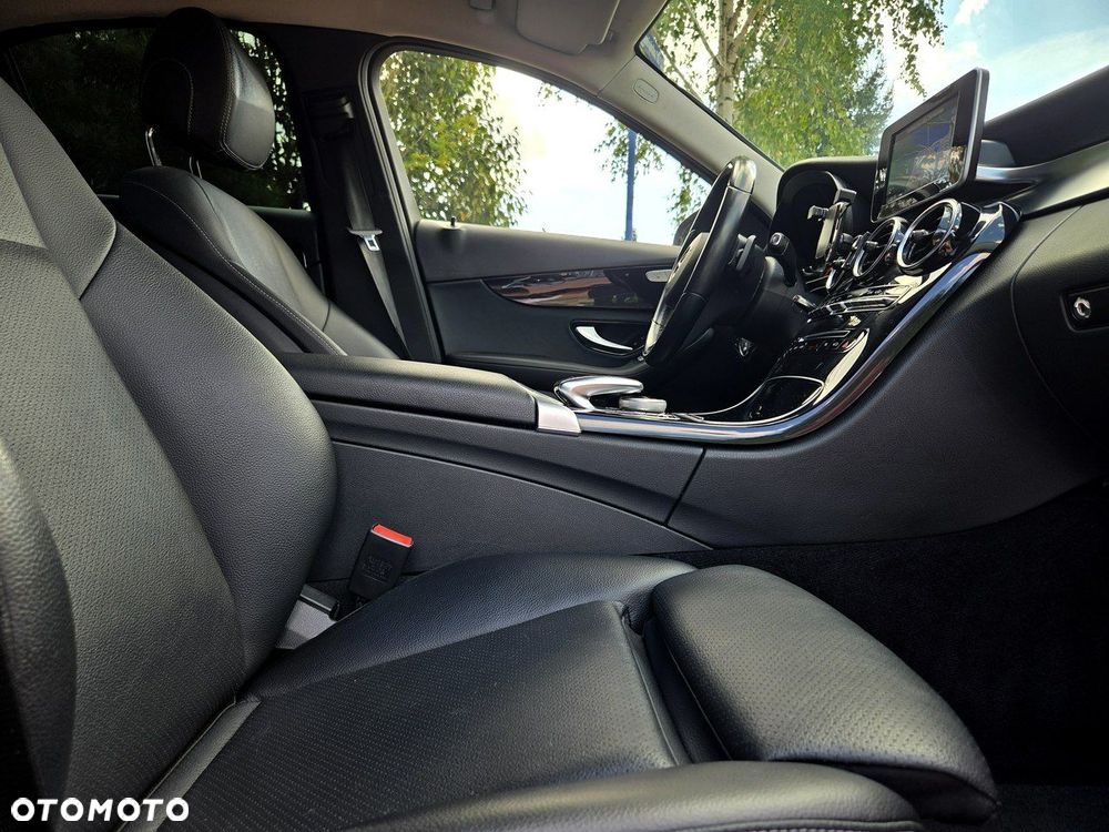 Mercedes-Benz Klasa C 220 (BlueTEC) d 7G-TRONIC AMG Line - 5