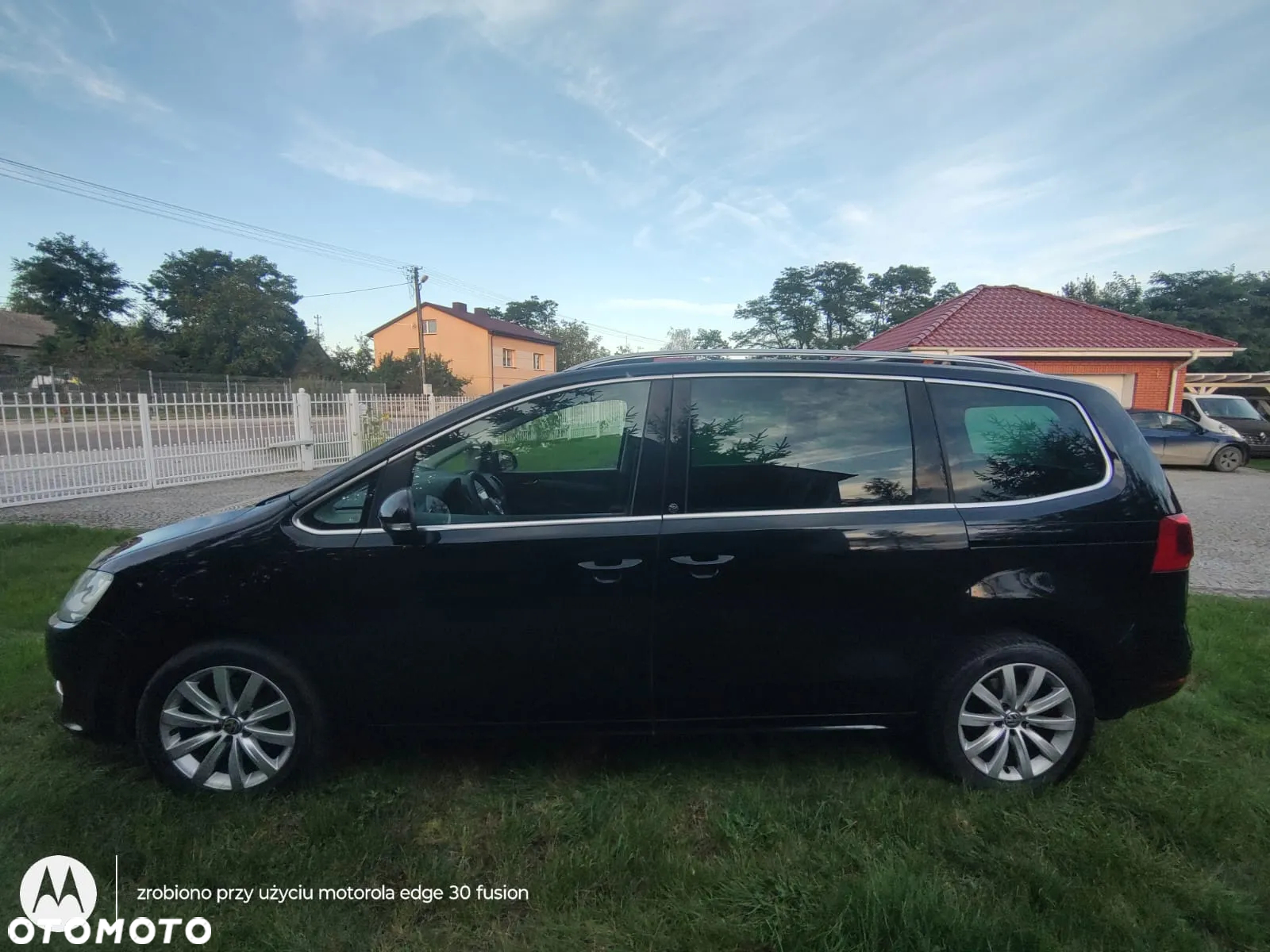 Volkswagen Sharan 2.0 TDI Comfortline DSG - 5