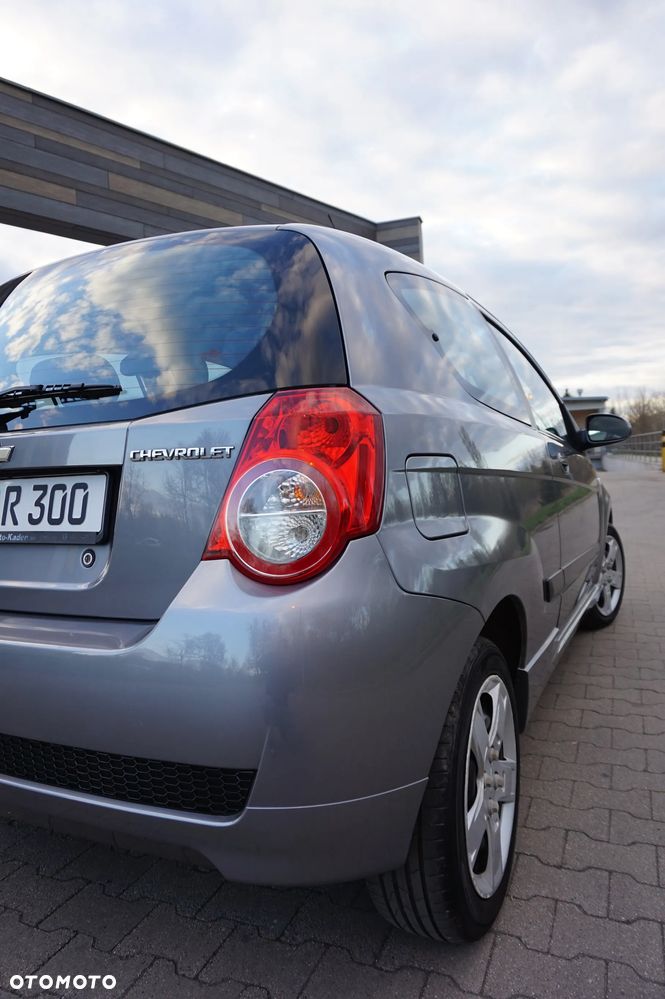 Chevrolet Aveo - 16