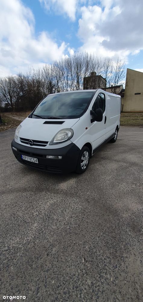 Opel Vivaro - 1