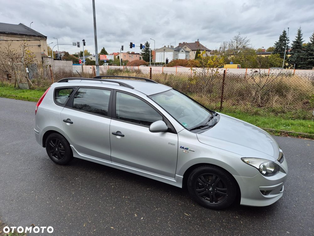 Hyundai i30 i30cw 1.4 blue Comfort - 3