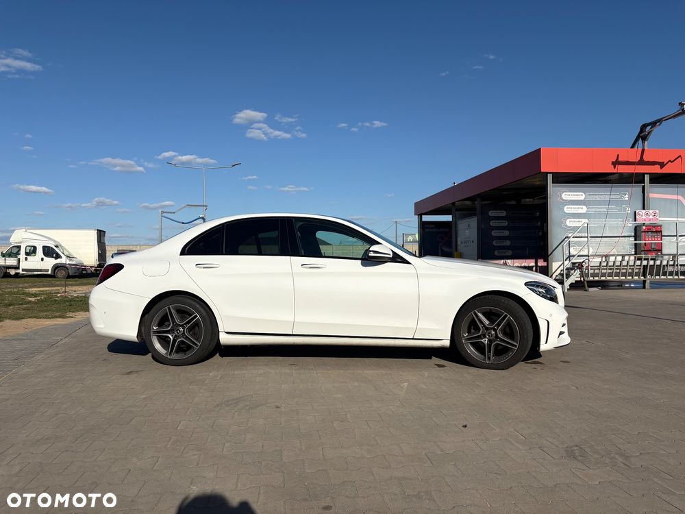 Mercedes-Benz Klasa C 220 d 9G-TRONIC AMG Line - 5